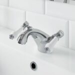 Winchester mono basin mixer tap